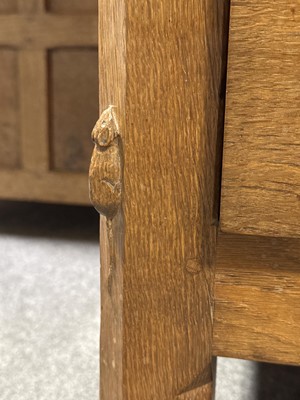 Lot 87 - Robert 'Mouseman' Thompson of Kilburn, an oak chest of drawers