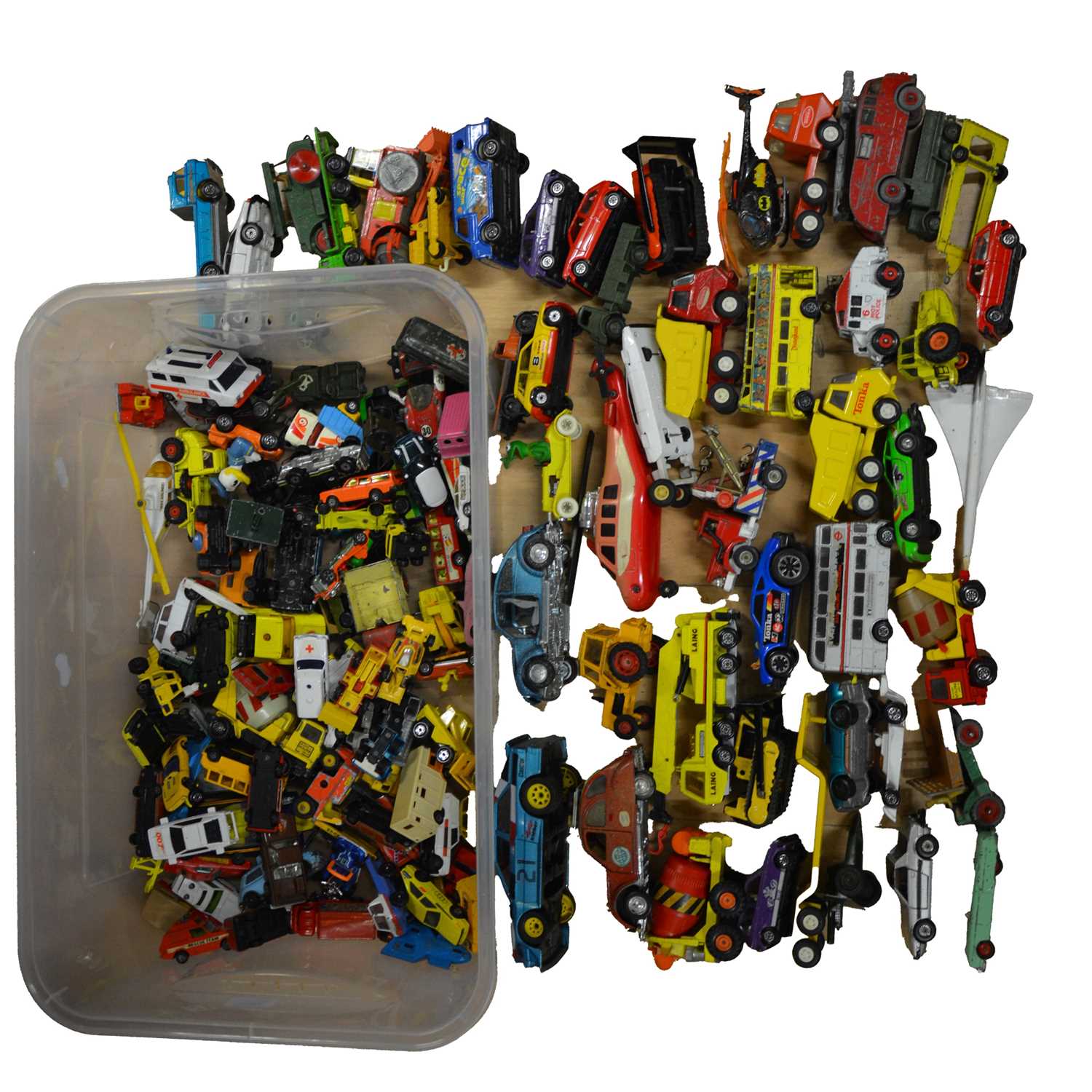 Lot 40 - Approximately one-hundred die-cast model vehicles, play-worn