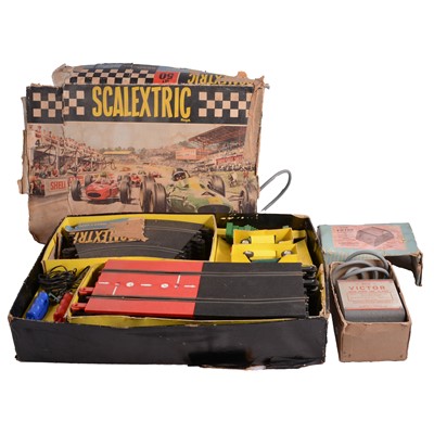 Lot 200 - Triang Scalextric set 50, boxed