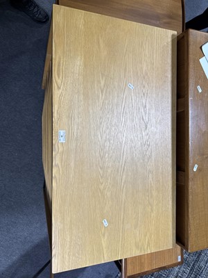 Lot 58 - Modern blonde oak chest of drawers, by Ercol