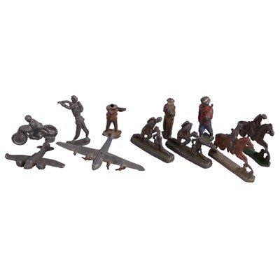 Lot 180 - A collection of lead soldiers, mostly WW1 military