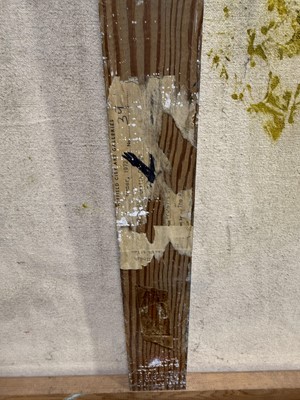 Lot 37 - DAS, Abstract