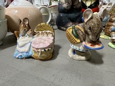 Lot 25 - Collection of Beswick Bunnykins figures; other figurines