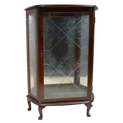 Lot 362 - Two small mahogany effect display cabinets