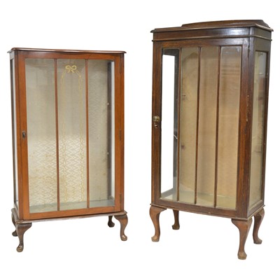 Lot 367 - Two small glazed display cabinets