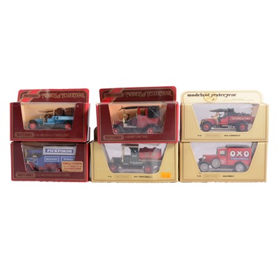 Lot 192 - Small collection of boxed Models of Yesteryear
