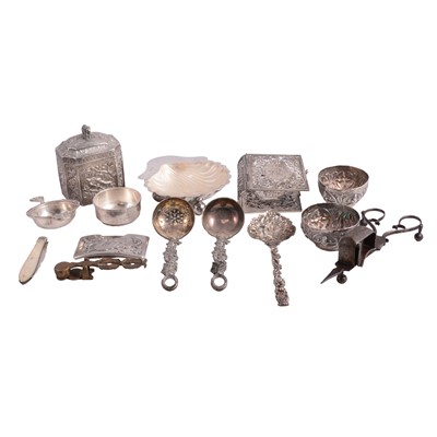 Lot 268 - Collection of small silver, plated wares, etc.