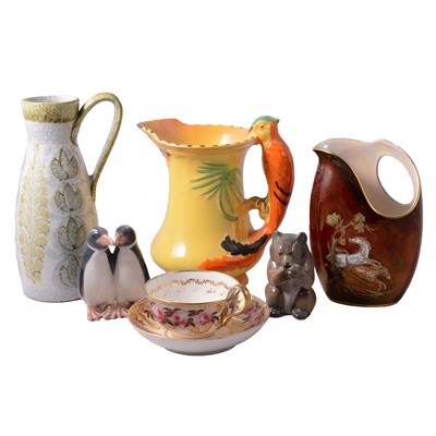 Lot 65 - Crown Devon Rouge Royale vase, and other decorative china.