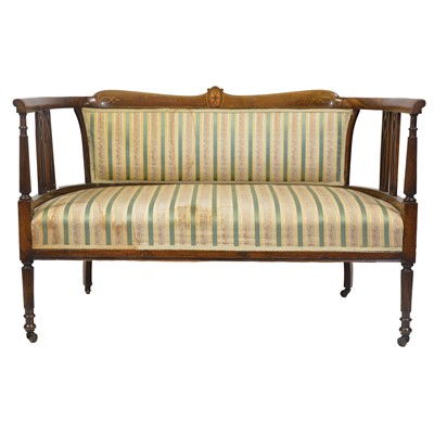 Lot 391 - Edwardian three-piece suite