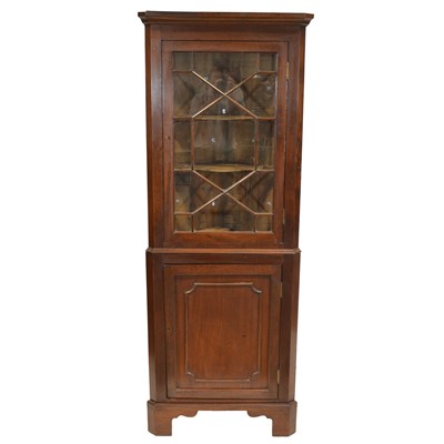 Lot 525 - Georgian style stained wood freestanding corner cabinet