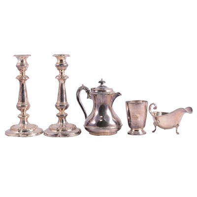 Lot 121 - Small collection of silver plated wares