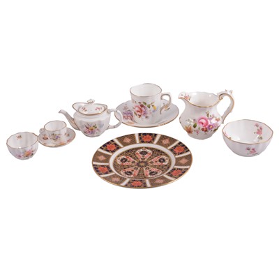 Lot 22 - Small collection of Royal Crown Derby miniature teaware and an Imari tea plate