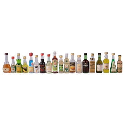 Lot 199 - Eight boxes of assorted miniature spirits - Worldwide spirits and liqueurs