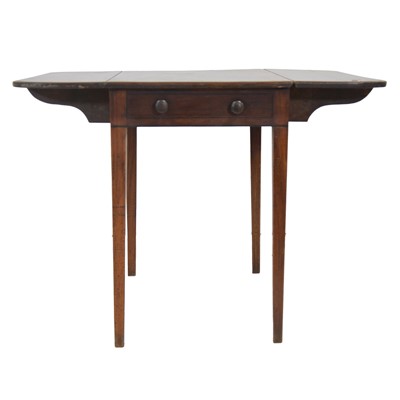 Lot 345 - Victorian mahogany Pembroke table