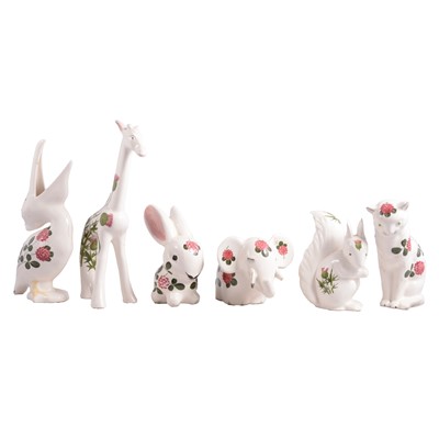 Lot 85 - Collection Plichta cloverleaf pottery