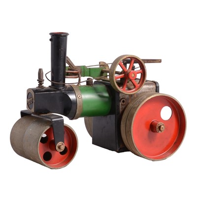 Lot 200 - Mamod steam traction engine