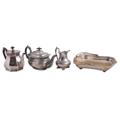 Lot 120 - Quantity of silver-plated wares