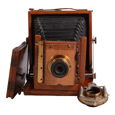 Lot 102 - A half-plate large-format camera