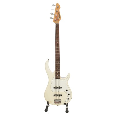 Lot 233 - Peavey Milestone III electric bass guitar