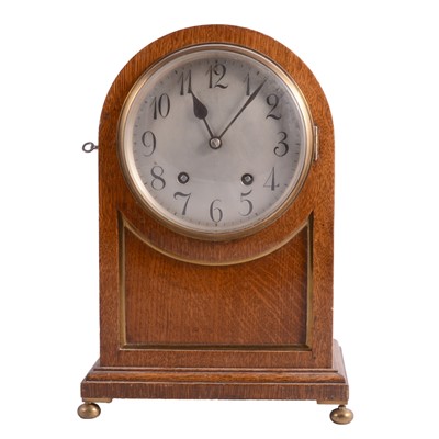 Lot 135 - 1920's oak mantel clock