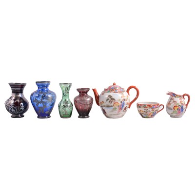 Lot 61 - Two boxes of coloured glass with lustre, and other decorative ware