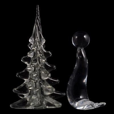 Lot 70 - Folke Walving, sea lion with ball, and an art glass fir tree