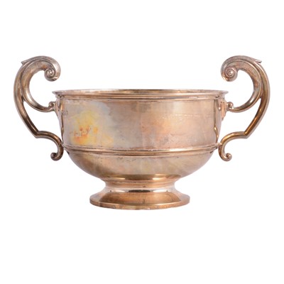 Lot 289 - Edwardian silver rosebowl