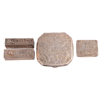 Lot 261 - Silver compacts