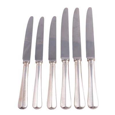 Lot 304 - Six silver handled knives
