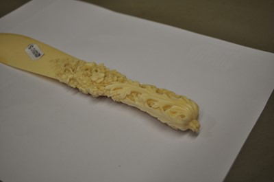 Lot 71 - A carved ivory letter knife, probably French, late 19th century