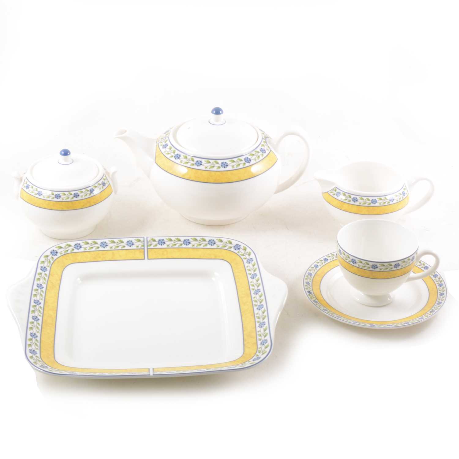 Lot 27 - A Wedgwood tea service, Mistral pattern