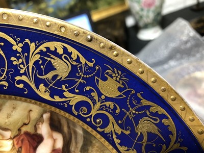 Lot 29 - Pair of Vienna cabinet plates and a Meissen cabinet plate