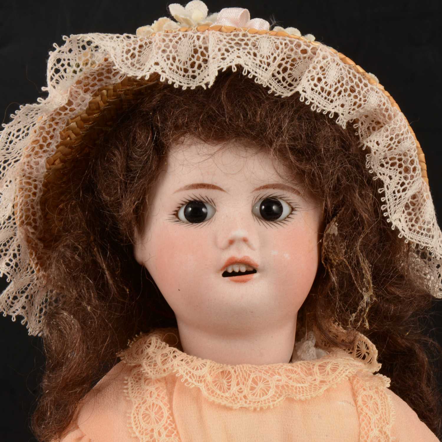 Lot 332 - SFBJ Jumeau, Paris, bisque head doll, 60 head stamp