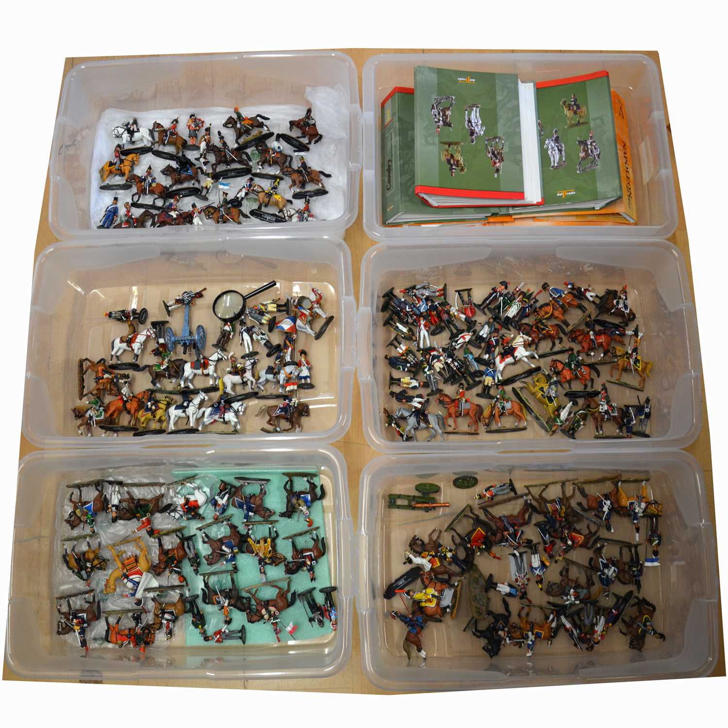 Lot 1041 - Large quantity delPrado painted metal military figures.