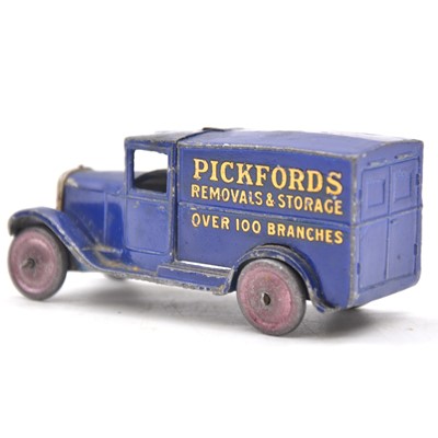 Lot 1053 - Dinky Toys pre-war ref 28b Pickfords Removal & Storage van