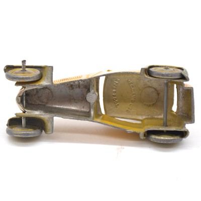 Lot 1060 - Dinky Toys pre-war ref 22b closed sports coupe, 1st type