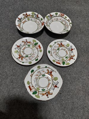 Lot 96 - Small quantity of Wedgwood 'Hunting Scenes' table and decorative ware