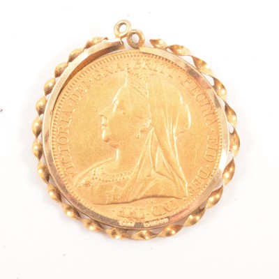 Lot 132 - A Gold Full Sovereign Coin pendant.