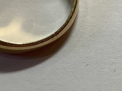 Lot 91 - A gentleman's diamond solitaire ring.