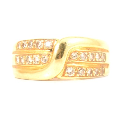 Lot 109 - A diamond ring.
