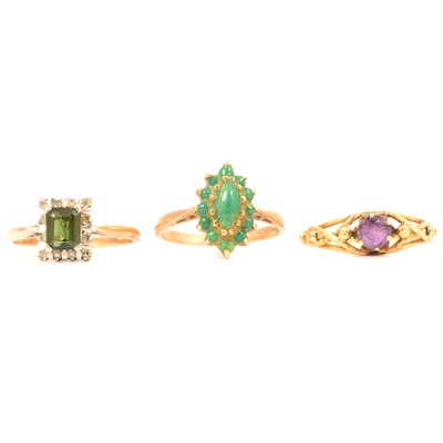 Lot 19 - Three gemset rings.