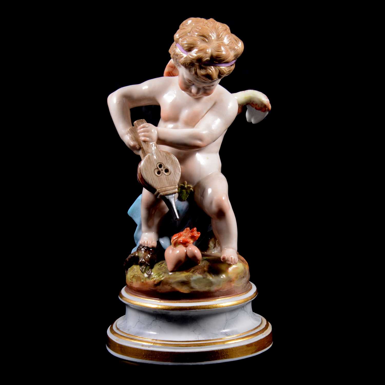 Lot 9 - Meissen porcelain figure