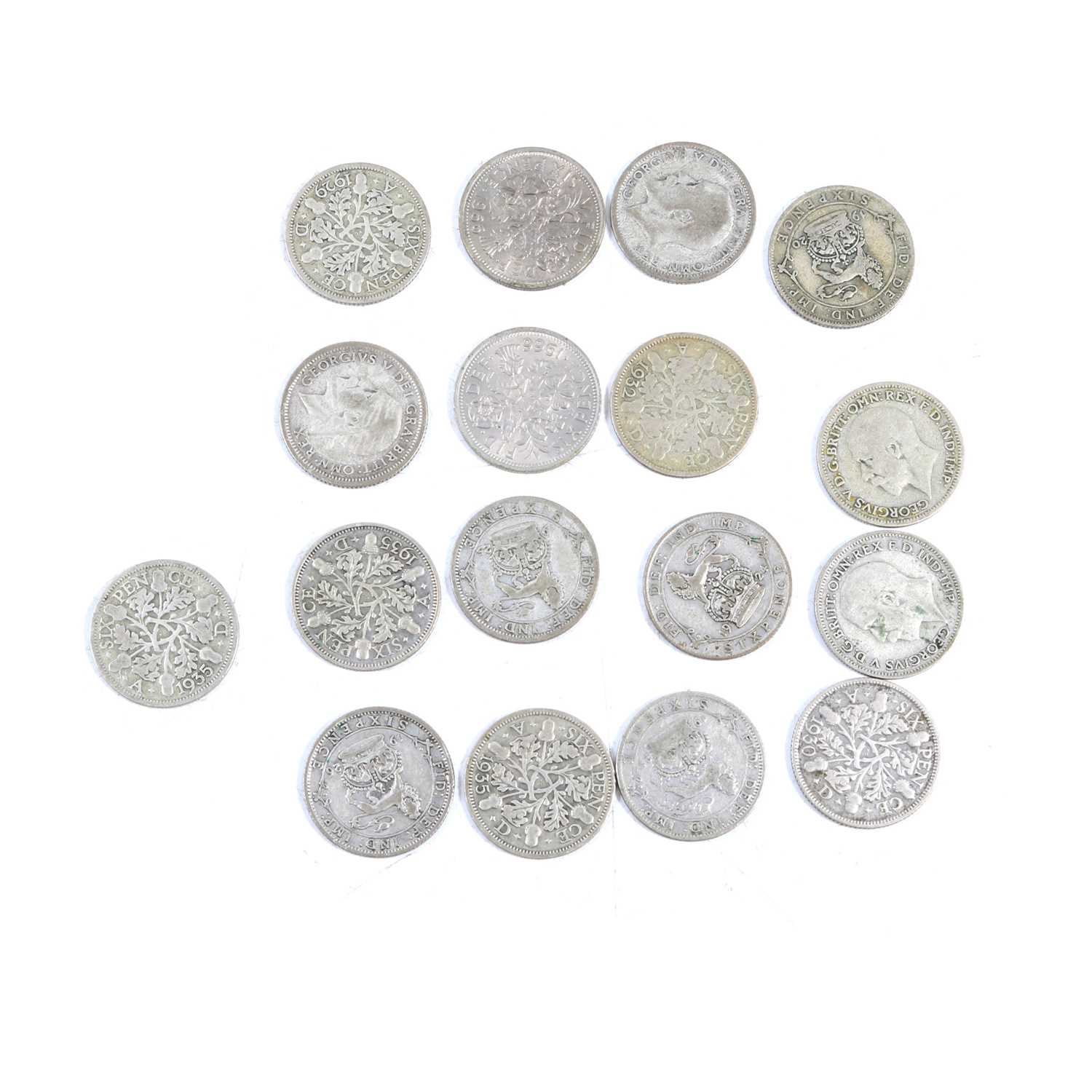 Lot 168 - Small collection of coins