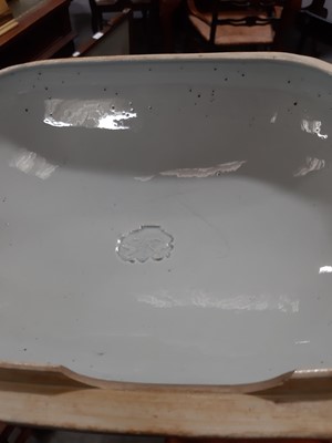 Lot 140 - Large early 19th century Ironstone tureen and cover