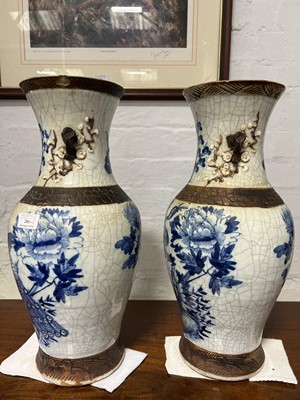 Lot 200 - Large pair of Chinese blue and white vases
